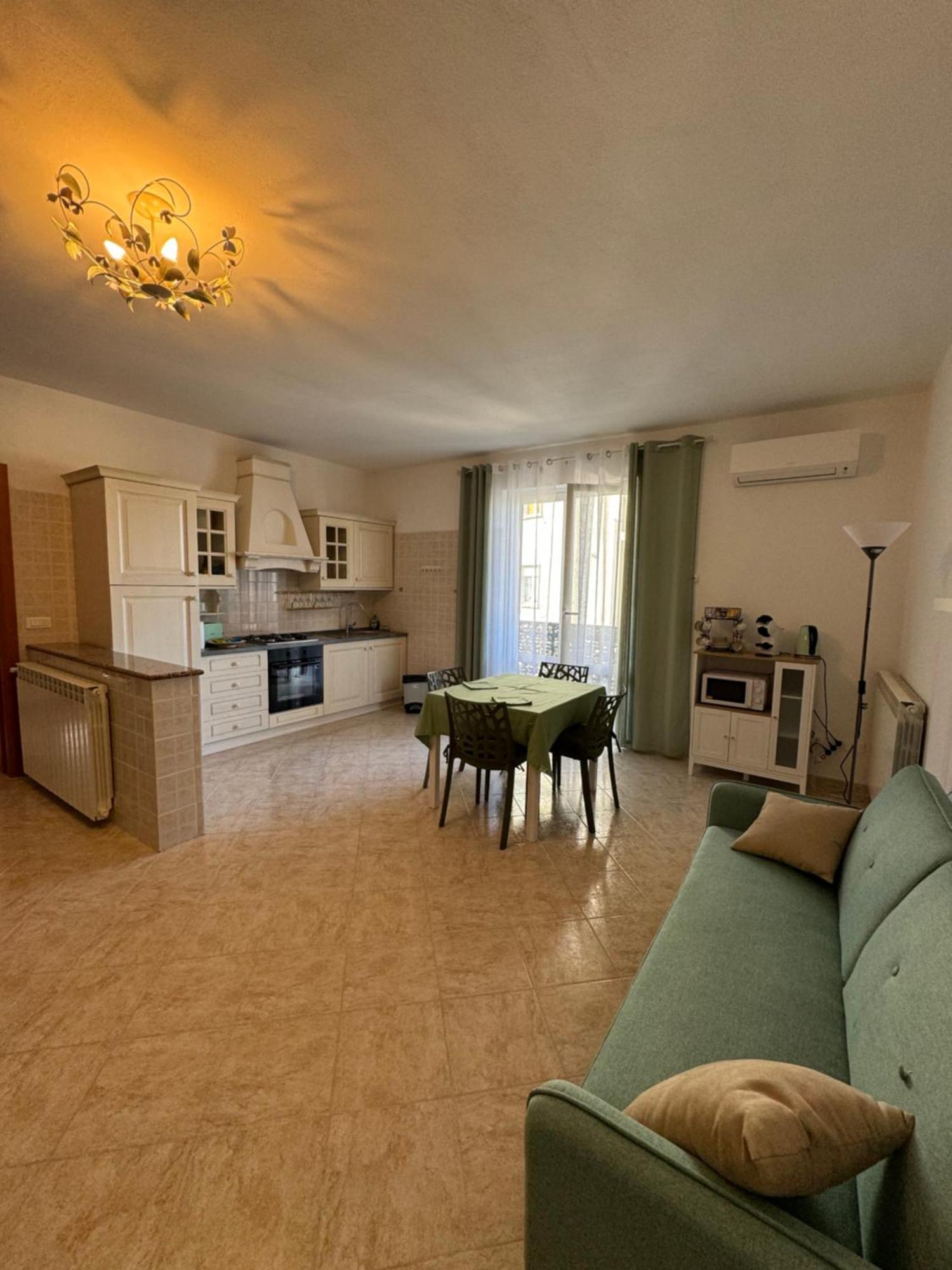 Serravalle Shop&Stay Serravalle Scrivia Eksteriør billede