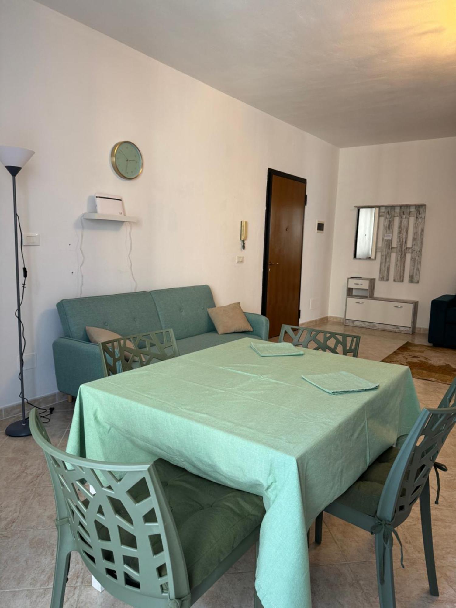 Serravalle Shop&Stay Serravalle Scrivia Eksteriør billede